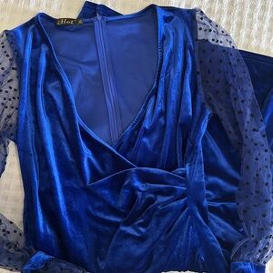 Blue Velvet Long-sleeve Mini Dress ✨🦋